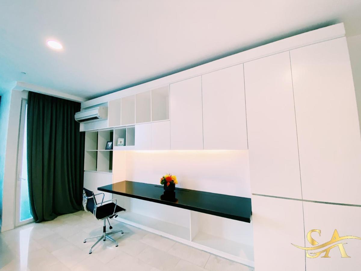 Queens Service Suites At Platinum Klcc Kuala Lumpur Exteriör bild
