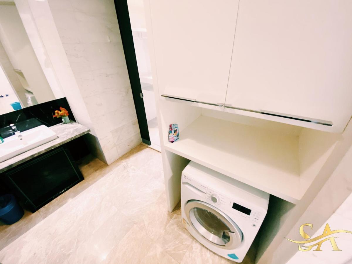 Queens Service Suites At Platinum Klcc Kuala Lumpur Exteriör bild