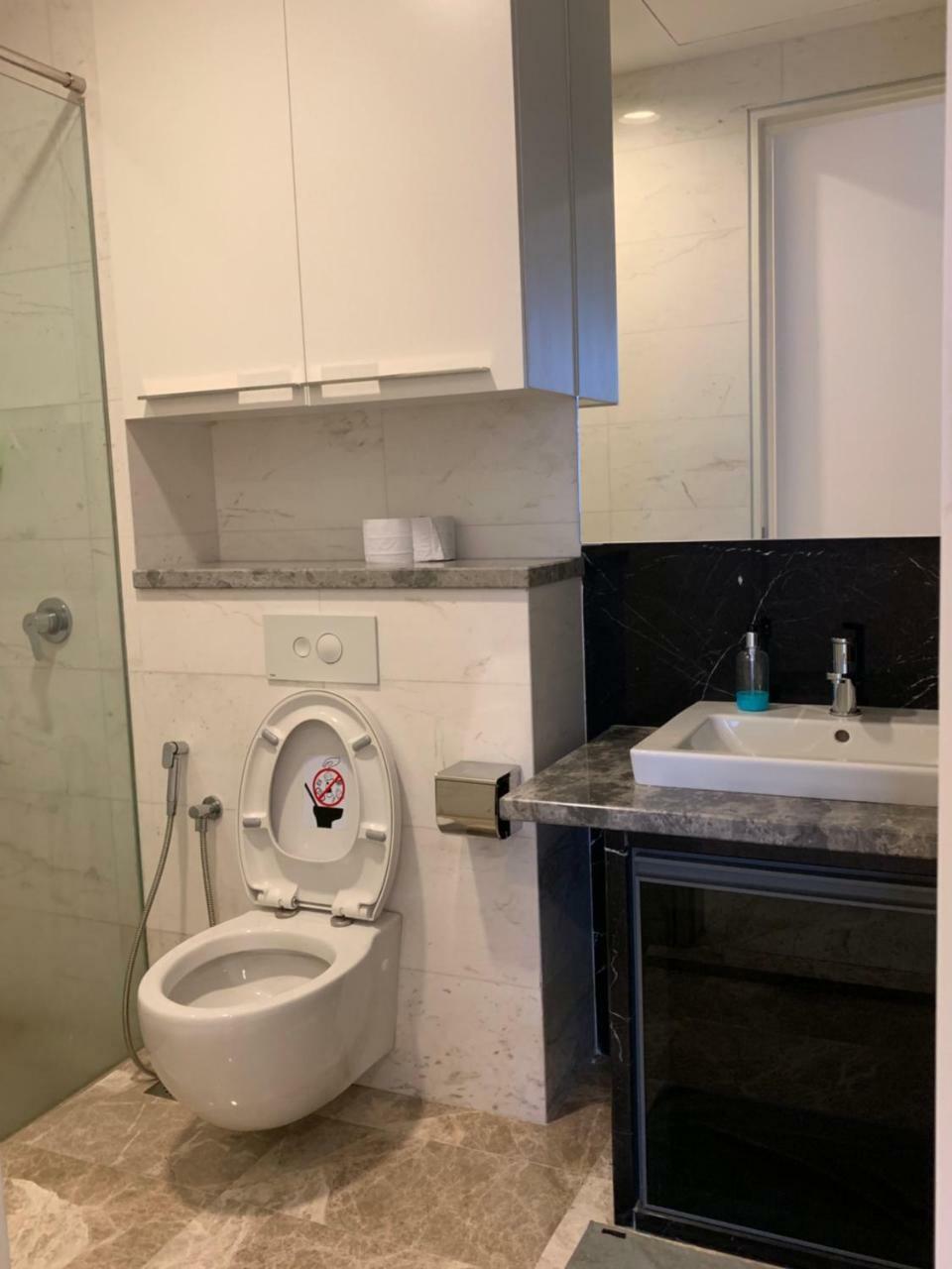 Queens Service Suites At Platinum Klcc Kuala Lumpur Exteriör bild